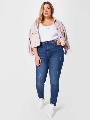 Missguided Plus Slimfit Jeans in Blauw