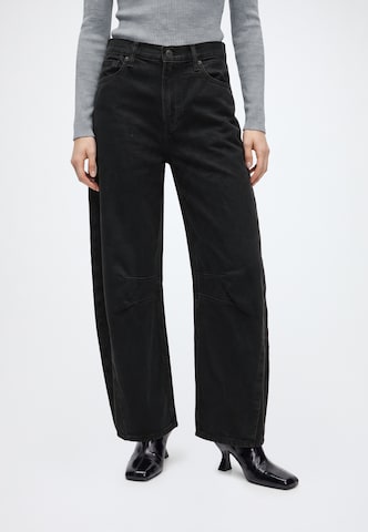 GAP Barrel Jeans i svart: framsida