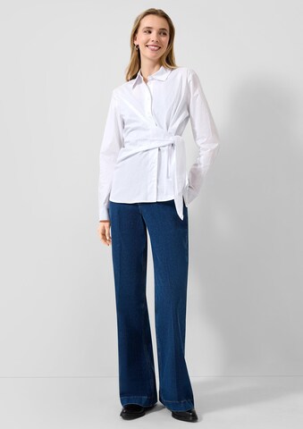 QS Blouse in Wit: voorkant