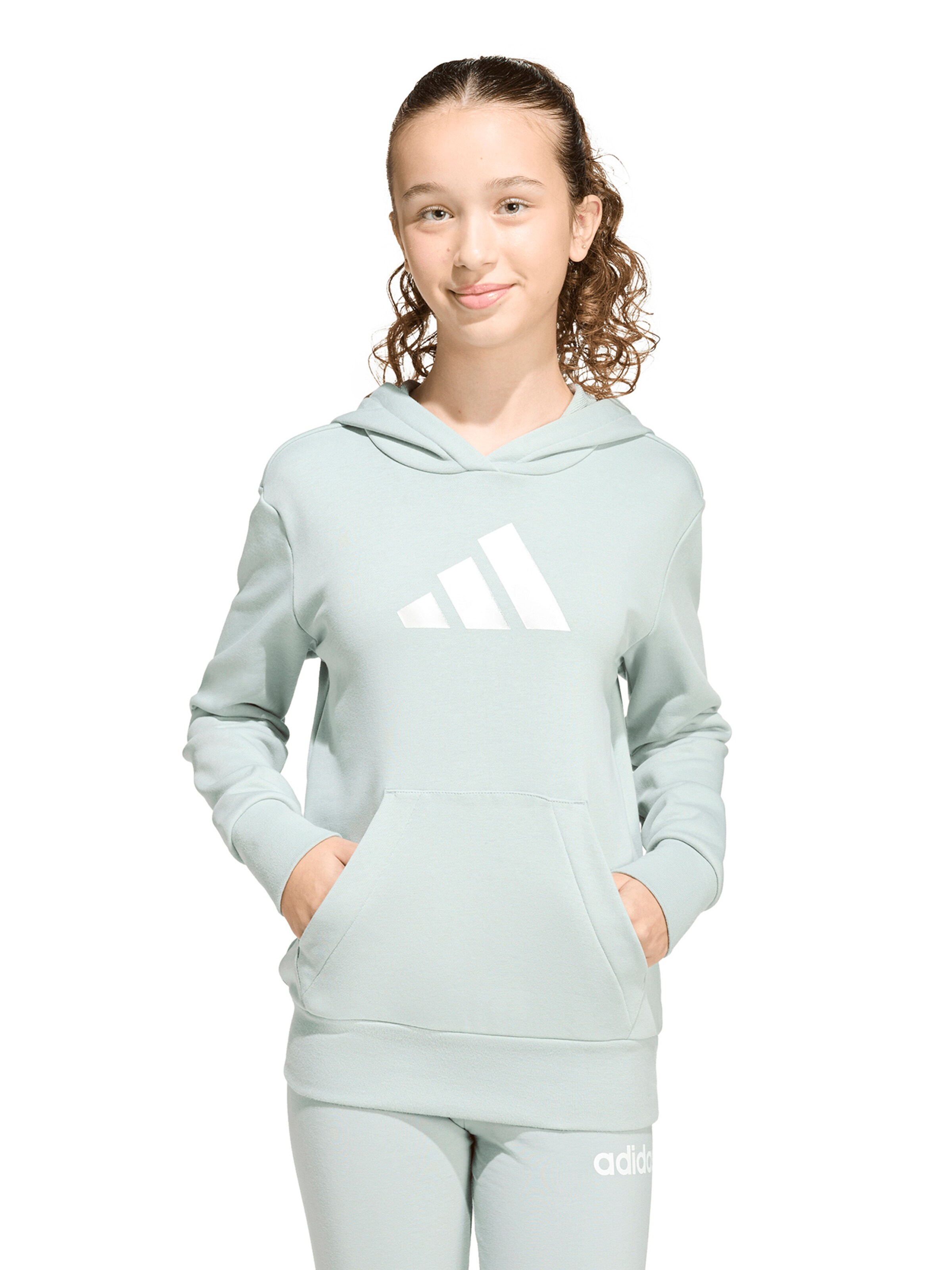 ADIDAS SPORTSWEAR Спортивный свитшот в Зеленый: спереди