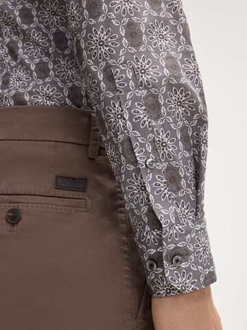 Coupe slim Chemise 'Pit' JOOP! en gris