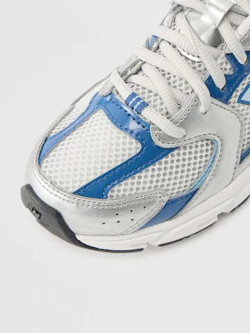 new balance Trampki '530' w kolorze srebrny