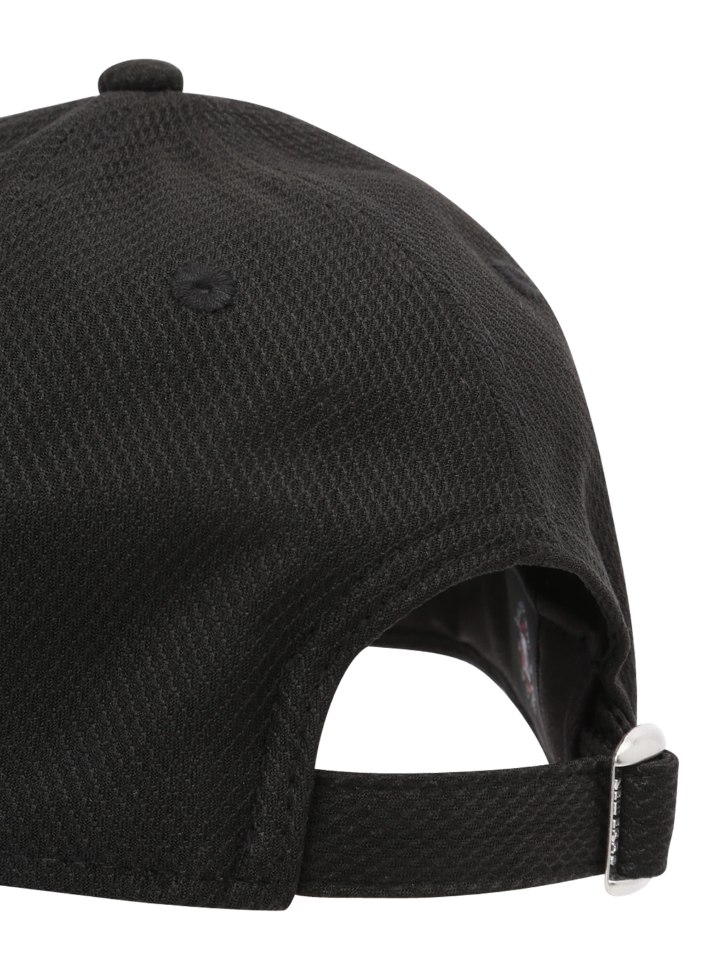 NEW ERA Sapkák '9FORTY NEYYAN' - fekete