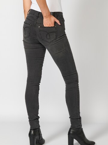 KOROSHI Skinny Jeans in Schwarz