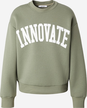 ABOUT YOU Свитшот 'Fina' в Зеленый: спереди