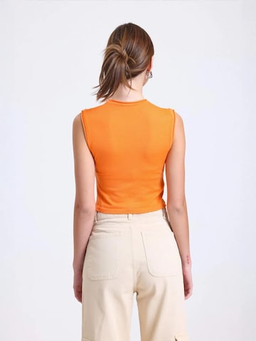 Hiccup - Top de malha em laranja