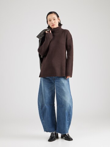 & Other Stories Pullover i brun