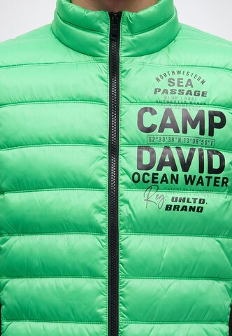 CAMP DAVID Mellény - zöld: elől