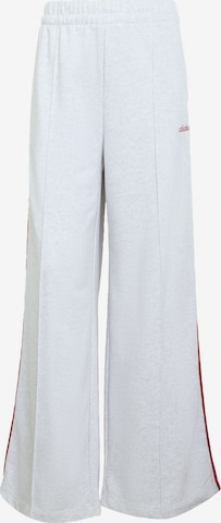 ADIDAS SPORTSWEAR Wide Leg Sporthose 'Seasonal Essentials' in Grau: Vorderseite