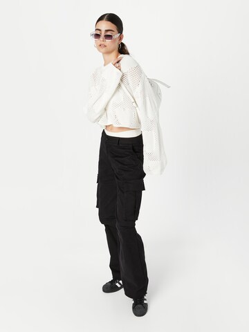 Pull-over Monki en blanc