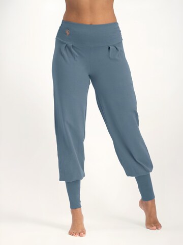 Urban Goddess Yoga & Activewear Loose fit Harem Pants 'Dakini Yoga' in Green: front