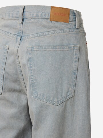 WEEKDAY Wide Leg Jeans 'Astro' i blå