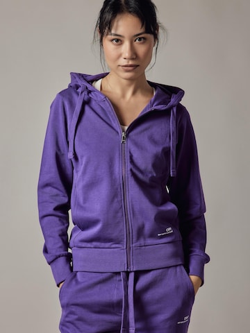 Sweat-shirt 'Felpa con Cappuccio e Zip' OWN Off With Nature en violet : devant
