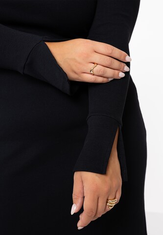 YOEK Kleid in Schwarz