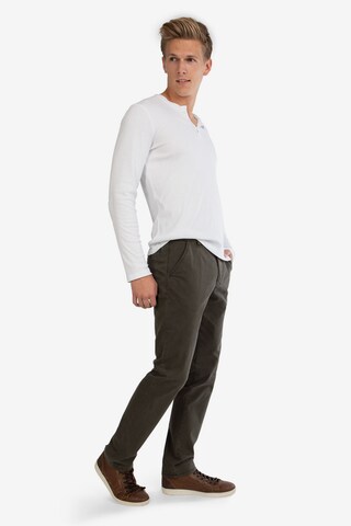 Hinrichs Slim fit Chino Pants 'Garvey' in Green