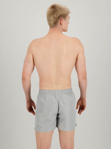 Regular Boardshorts ' Essential  ' Nike Swim en gris