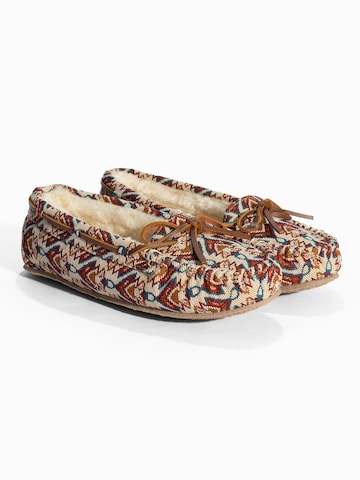 Minnetonka Μοκασίνι 'Cally' σε μπεζ