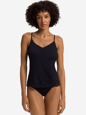 Hanro Top ' Dana ' in Black: front