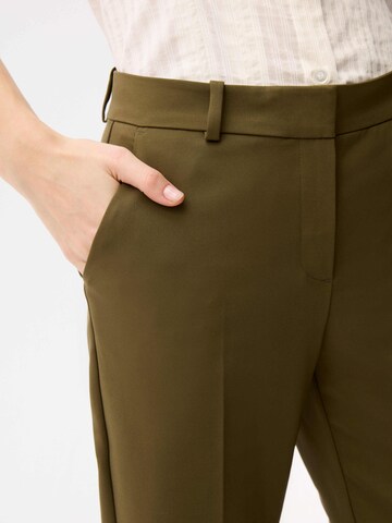adl Regular Pants in Green