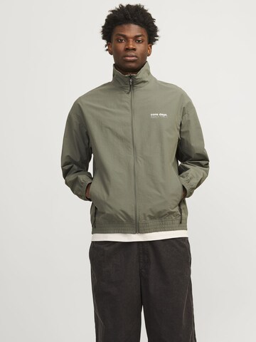 JACK & JONES Overgangsjakke i brun: forside