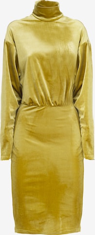 Robe Influencer en jaune : devant