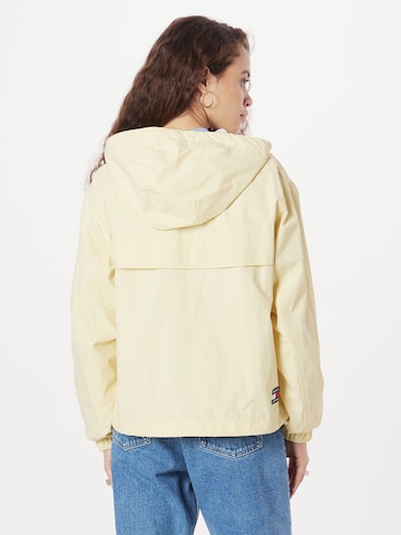 Tommy Jeans Between-season jacket 'Chicago' in Yellow