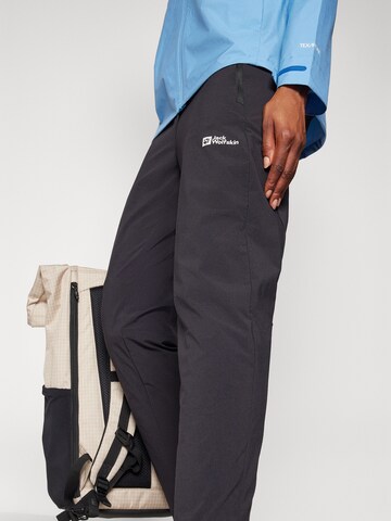 Coupe slim Pantalon outdoor 'HIKEOUT' JACK WOLFSKIN en noir