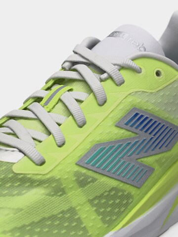 žalia new balance Bėgimo batai 'Rebel v5'