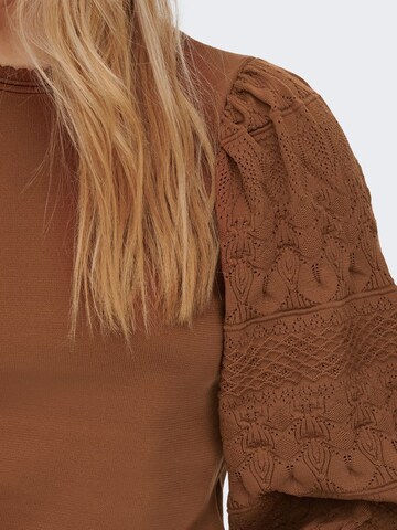ONLY Sweter 'Melita' w kolorze brązowy