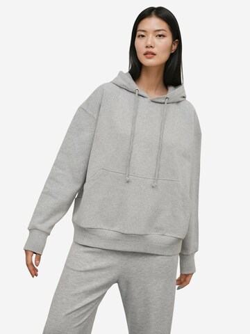 Sweat-shirt Hiccup en gris : devant