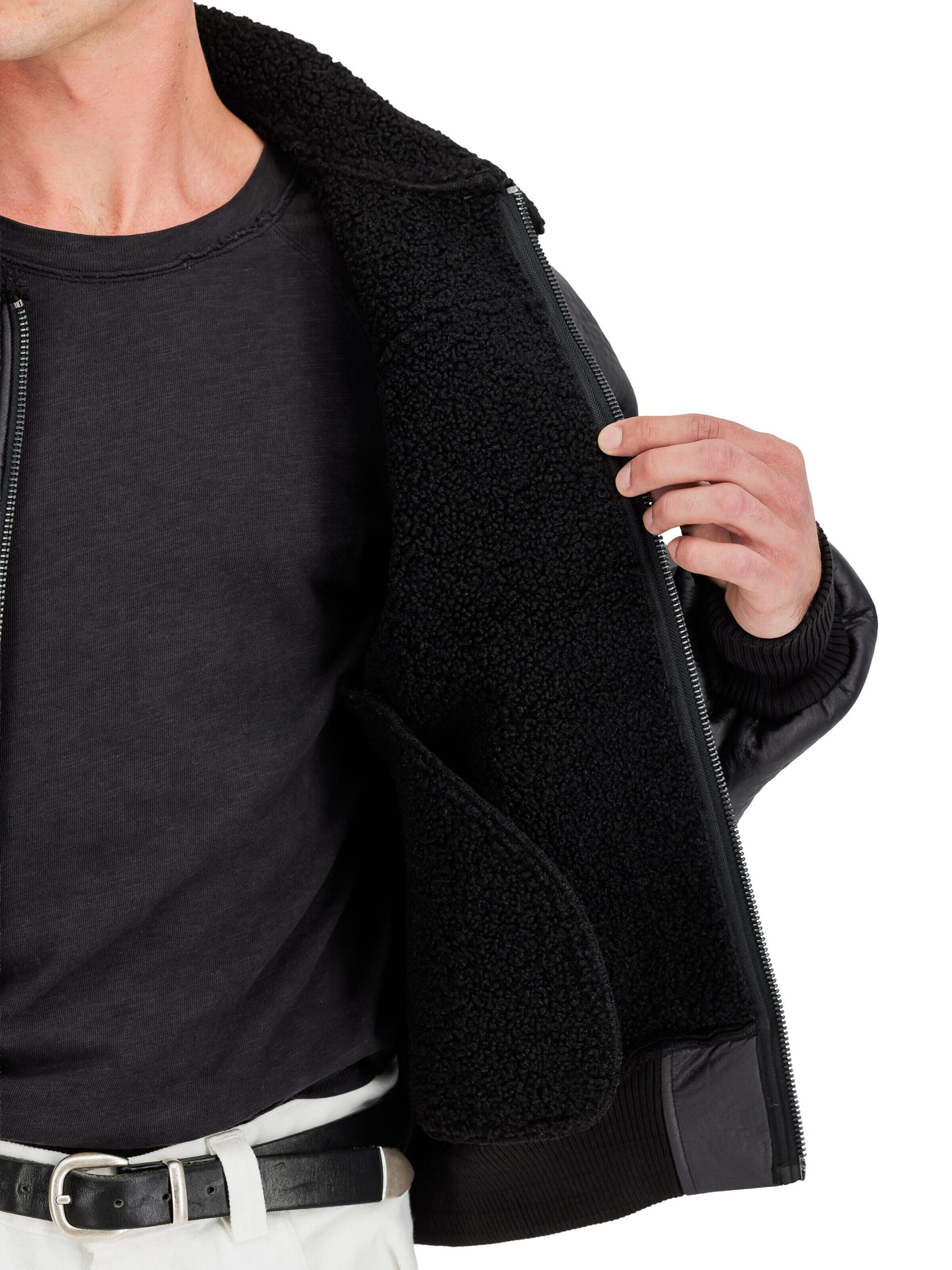 ALPHA INDUSTRIES Winter Jacket 'B-15' in Black