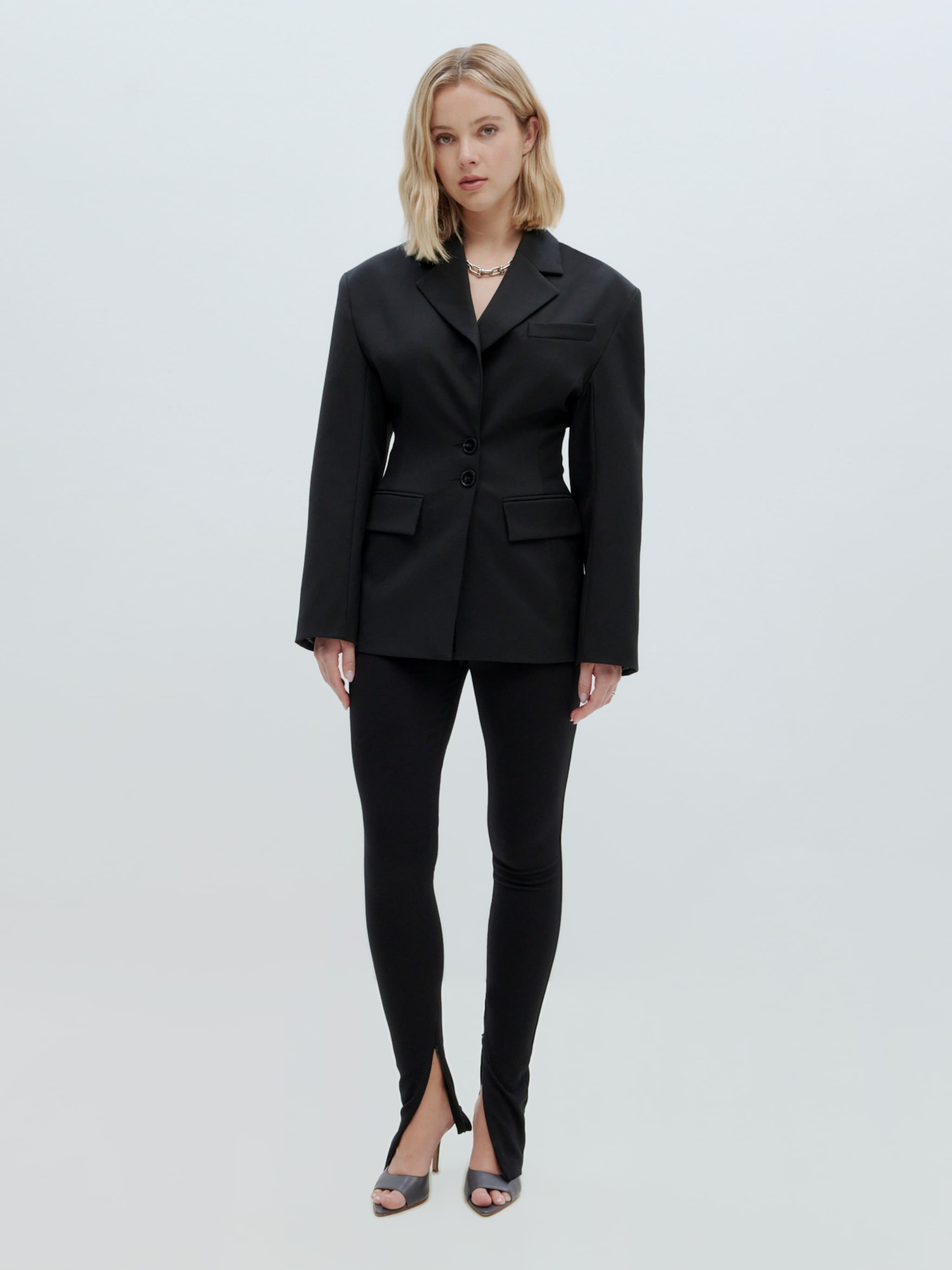 EDITED Producten Blazers 'Bee' Zwart