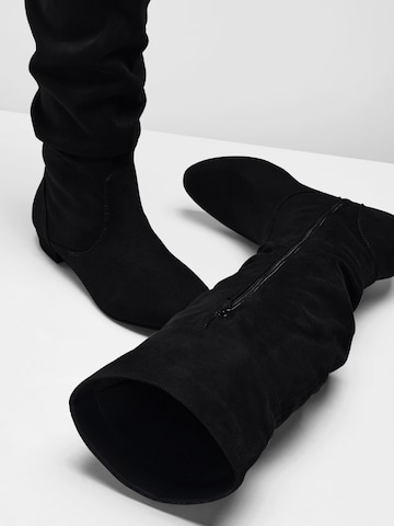 bonprix Stiefel in Schwarz