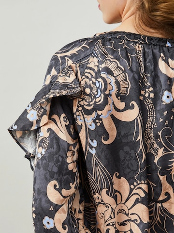 Odd Molly Blouse 'Riley' in Grijs