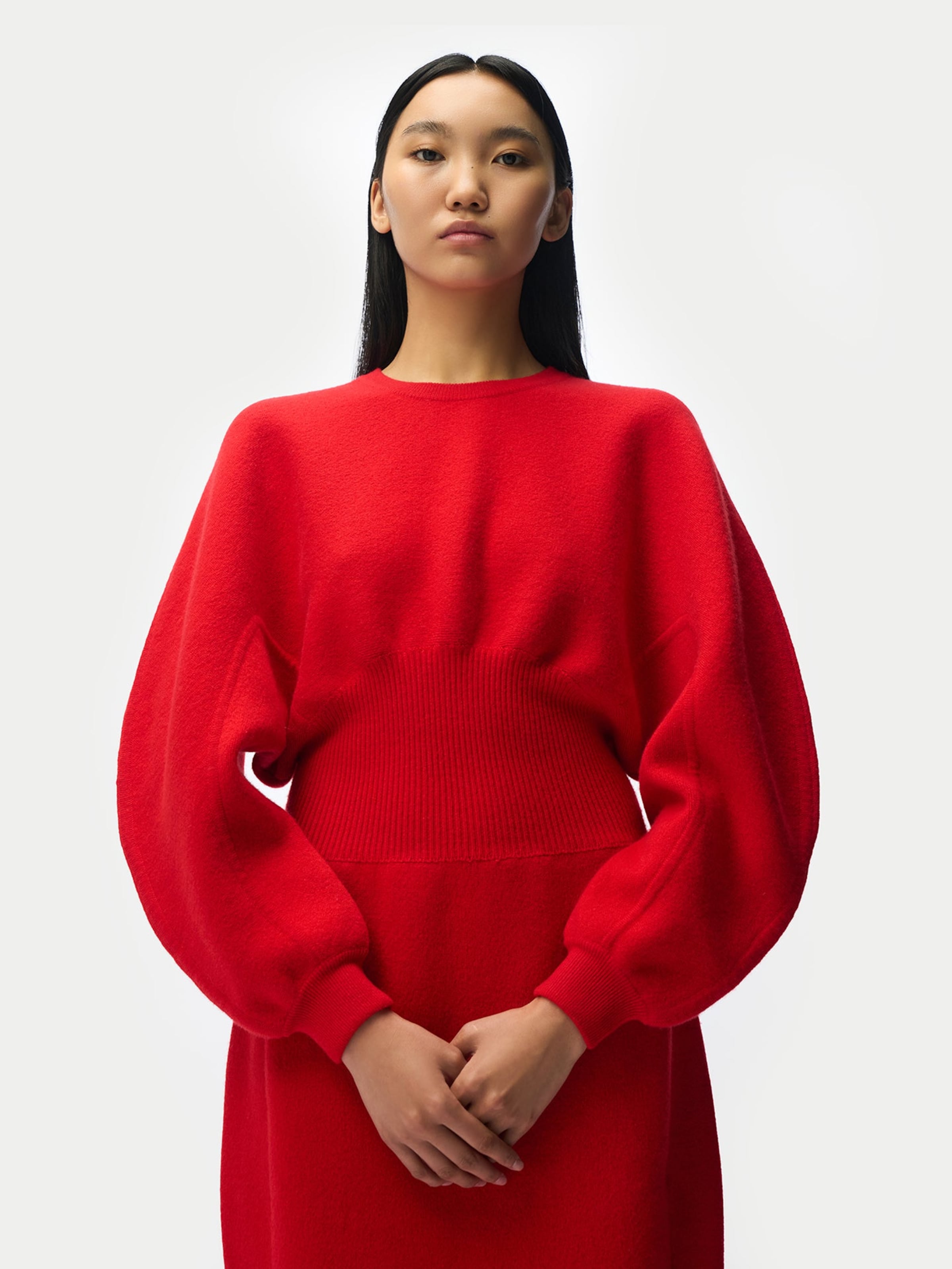 GOBI Cashmere - Vestido 'Cashmere Sculptural Dress' en rojo