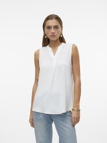 VERO MODA Blouse in White: front