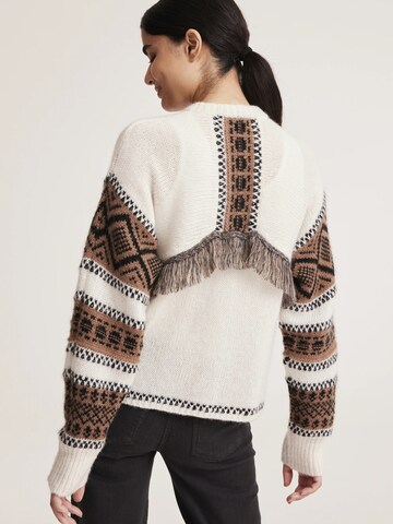 Odd Molly Neuletakki värissä valkoinen