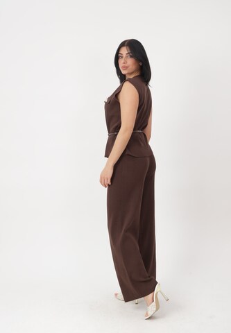 Elara Buksedragt i brun