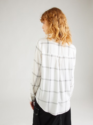 ONLY - Blusa 'GUSTA' em branco