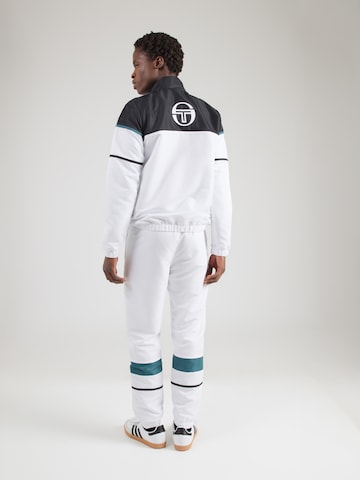 Costum de trening 'Scorpione' de la Sergio Tacchini pe alb