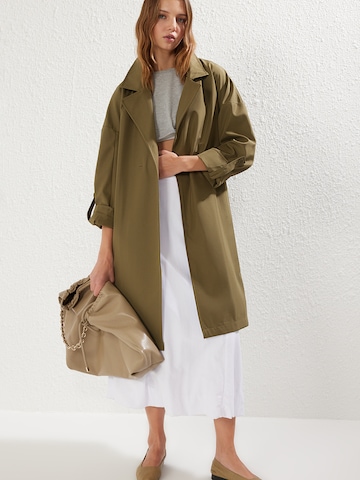 Trendyol Between-seasons coat in Green: front
