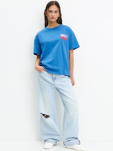 Pull&Bear Tričko 'POSTER FRESA' – modrá