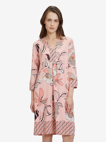 Robe Betty Barclay en rose : devant