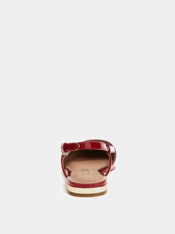GUESS Riemchenballerina 'Franie' in Rot