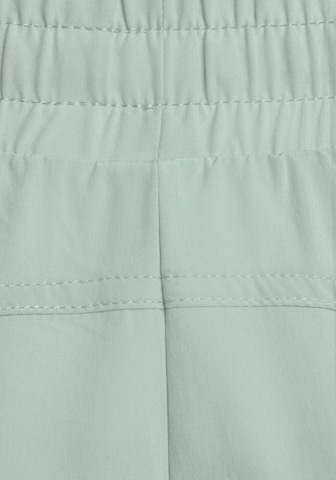 Regular Pantalon de sport LASCANA ACTIVE en vert
