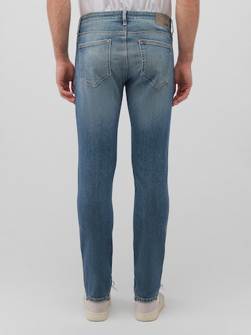 Mavi Slim fit Jeans 'Marcus' in Blue