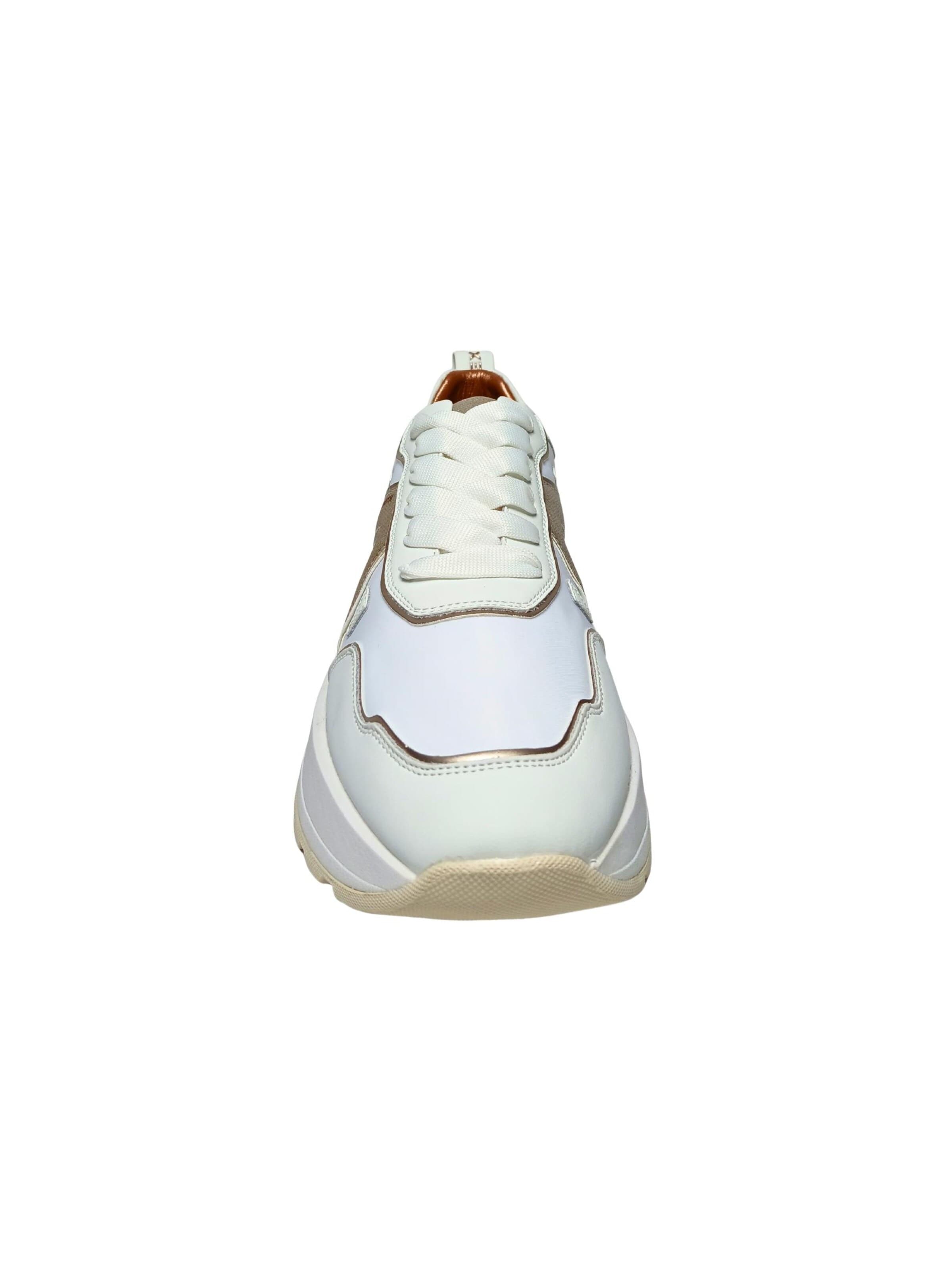 Alexander Smith Sneakers in White