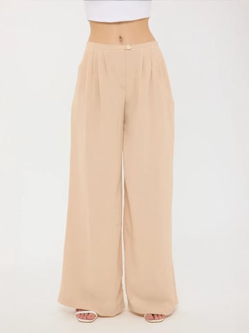 Hiccup Baggy Hose in Beige: Vorderseite