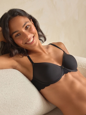 Next T-Shirt BH in Schwarz