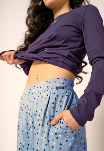 Skiny Pajama pants in Blue